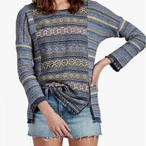 Lucky Brand NWOT escape fringe tapestry look sweater with zipper detail woman M